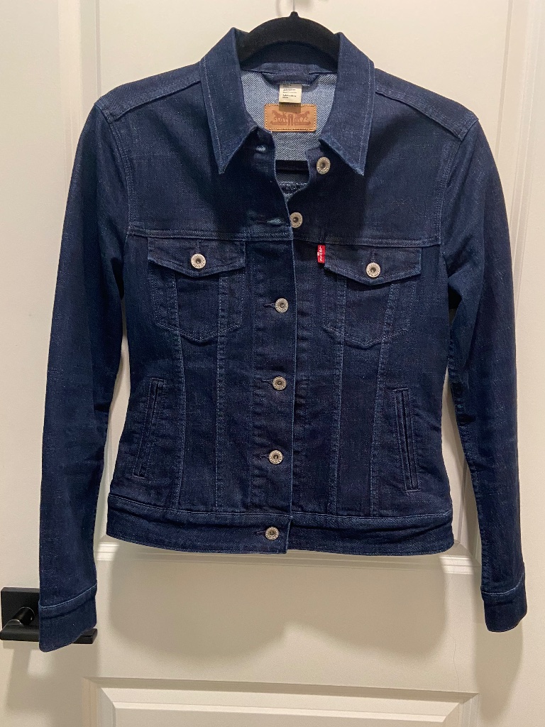 Levi Rich Deep Denim Jacket